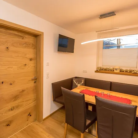 Apartment Neue In Mit Garten